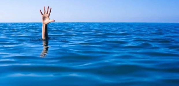 Hλικιωμένος ανασύρθηκε νεκρός από τη θάλασσα 
